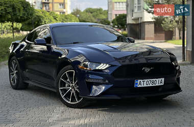 Купе Ford Mustang 2018 в 