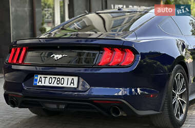 Купе Ford Mustang 2018 в 
