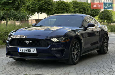 Купе Ford Mustang 2018 в 