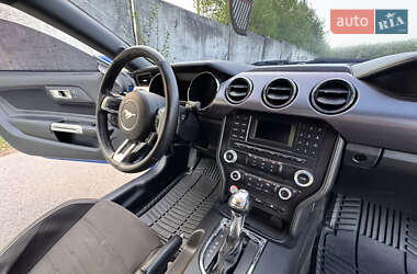 Купе Ford Mustang 2016 в 
