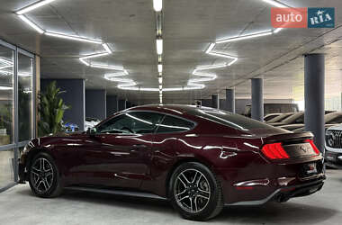 Купе Ford Mustang 2018 в 