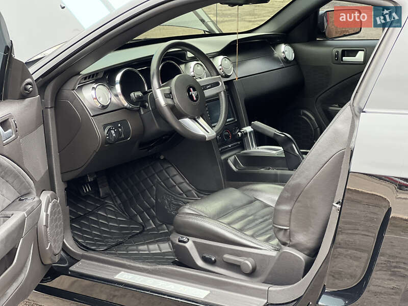 Купе Ford Mustang 2007 в Кривом Роге