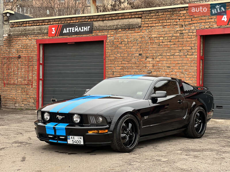 Купе Ford Mustang 2007 в Кривом Роге