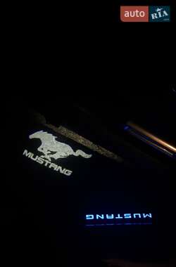 Купе Ford Mustang 2014 в 