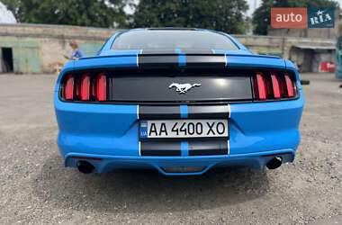 Купе Ford Mustang 2017 в 