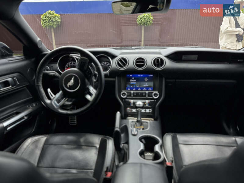 Купе Ford Mustang 2021 в Умани