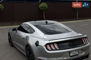 Купе Ford Mustang 2021 в 