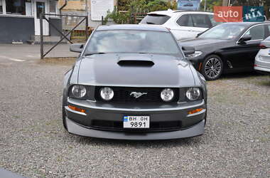 Купе Ford Mustang 2006 в 