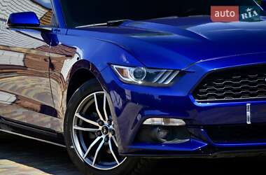 Купе Ford Mustang 2016 в 