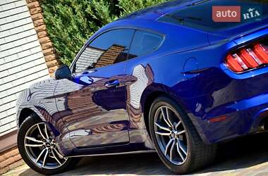 Купе Ford Mustang 2016 в 