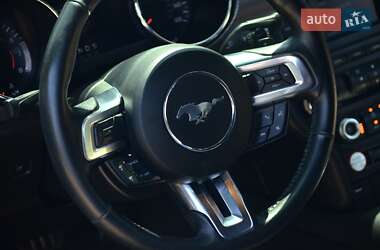 Купе Ford Mustang 2016 в 