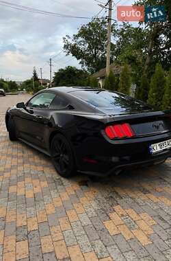 Купе Ford Mustang 2014 в 