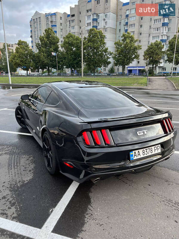 Купе Ford Mustang 2017 в Чернигове