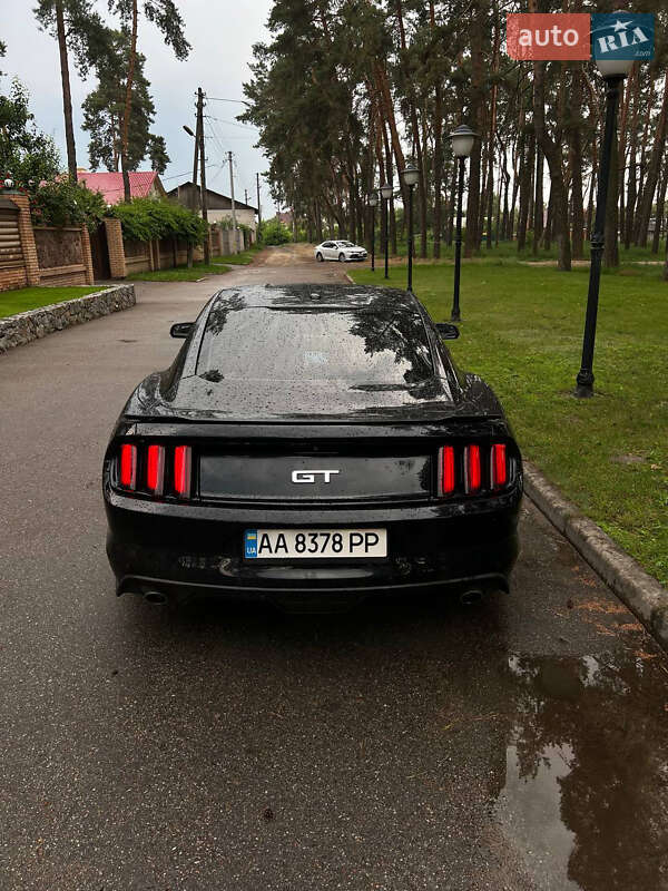 Купе Ford Mustang 2017 в Чернигове