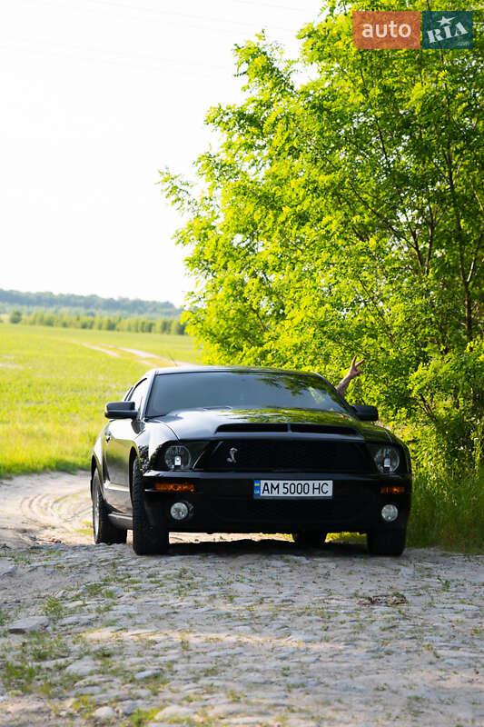 Купе Ford Mustang 2008 в Емильчине