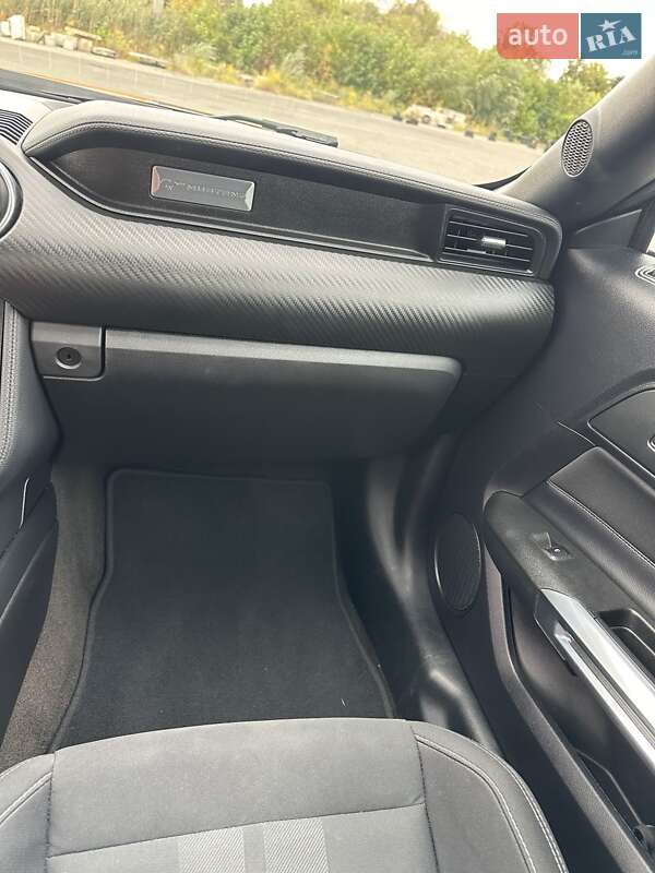 Купе Ford Mustang 2018 в Полтаве