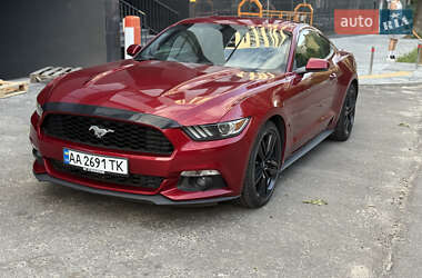 Купе Ford Mustang 2016 в 