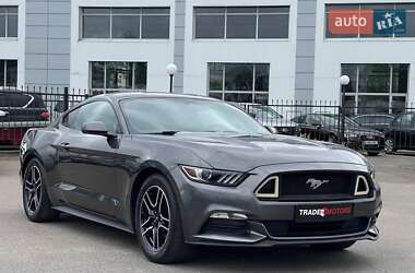 Купе Ford Mustang 2017 в Киеве
