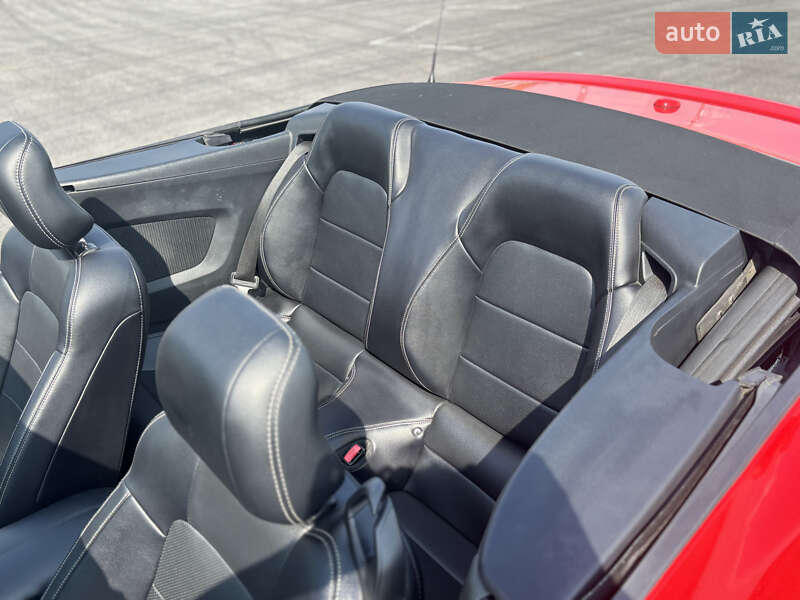 Кабриолет Ford Mustang 2015 в Львове фото 20 Кабриолет Ford Mustang 2015 в Львове