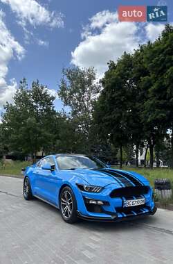 Купе Ford Mustang 2017 в Львові