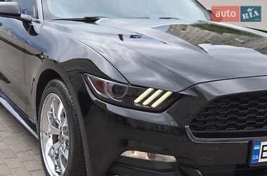 Купе Ford Mustang 2016 в 