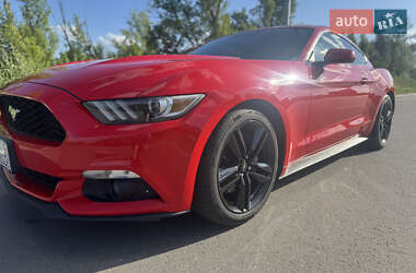 Купе Ford Mustang 2016 в 