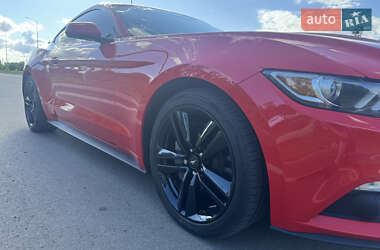 Купе Ford Mustang 2016 в 