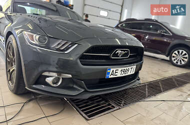 Купе Ford Mustang 2015 в Дніпрі