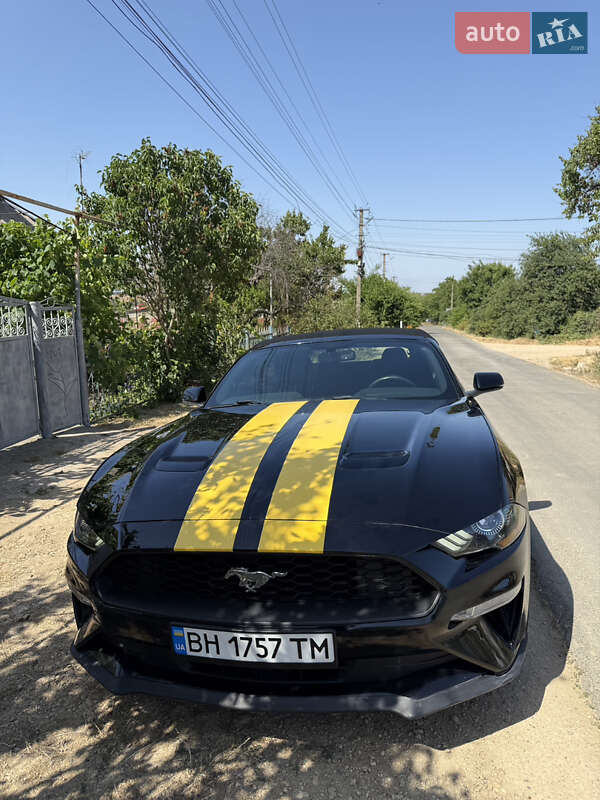 Кабриолет Ford Mustang 2019 в Одессе