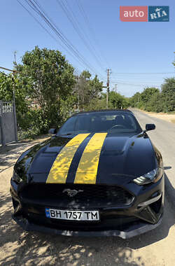 Кабриолет Ford Mustang 2019 в 
