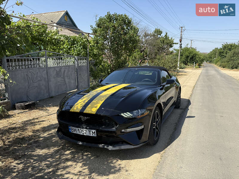 Кабриолет Ford Mustang 2019 в Одессе