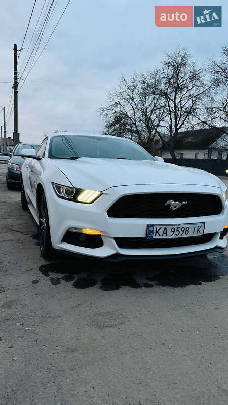 Ford Mustang 2015