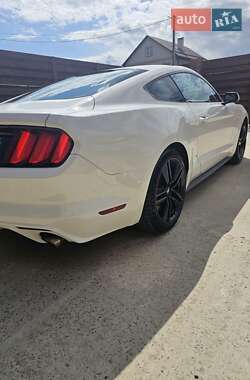 Купе Ford Mustang 2015 в Киеве