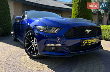 Купе Ford Mustang 2015 в 