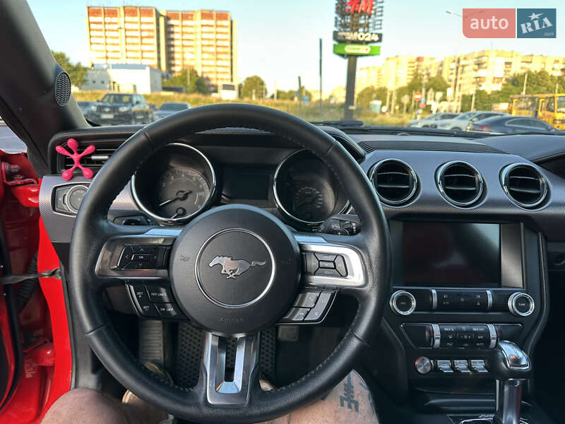 Купе Ford Mustang 2016 в Львові