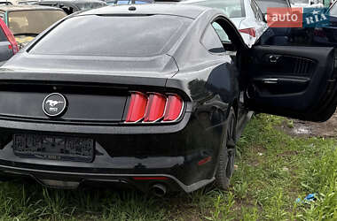 Купе Ford Mustang 2015 в Харькове