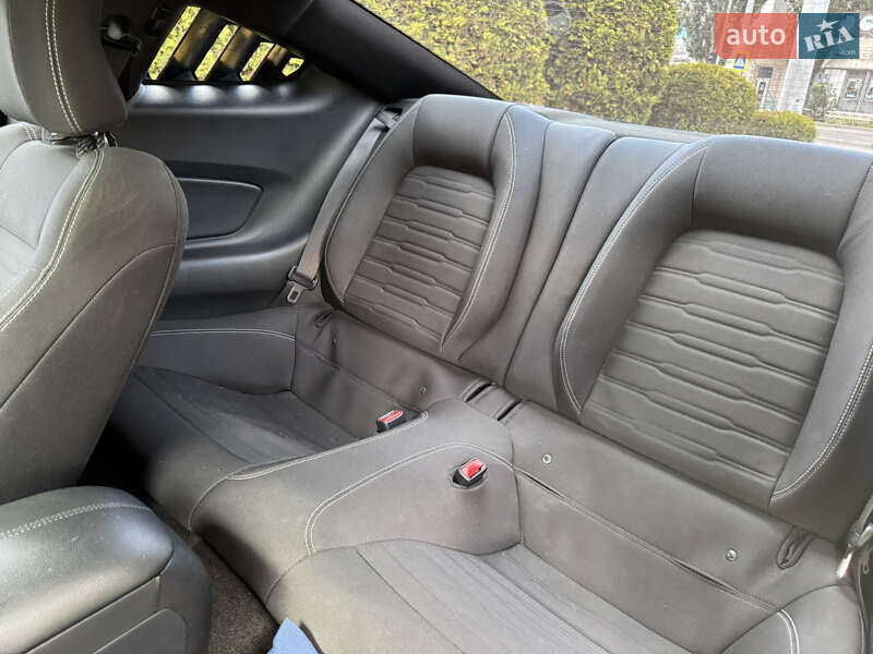 Купе Ford Mustang 2014 в Днепре