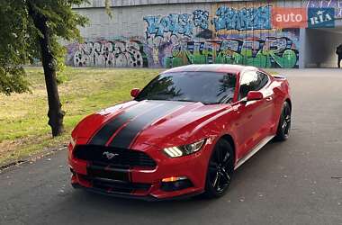 Купе Ford Mustang 2015 в Киеве