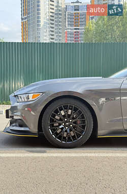Купе Ford Mustang 2016 в 