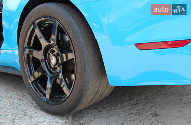 Купе Ford Mustang 2017 в 