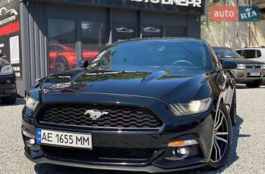 Купе Ford Mustang 2017 в 