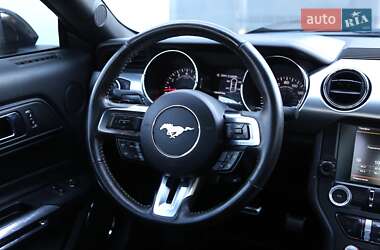 Купе Ford Mustang 2015 в 