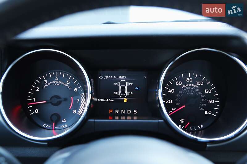 Купе Ford Mustang 2015 в Києві