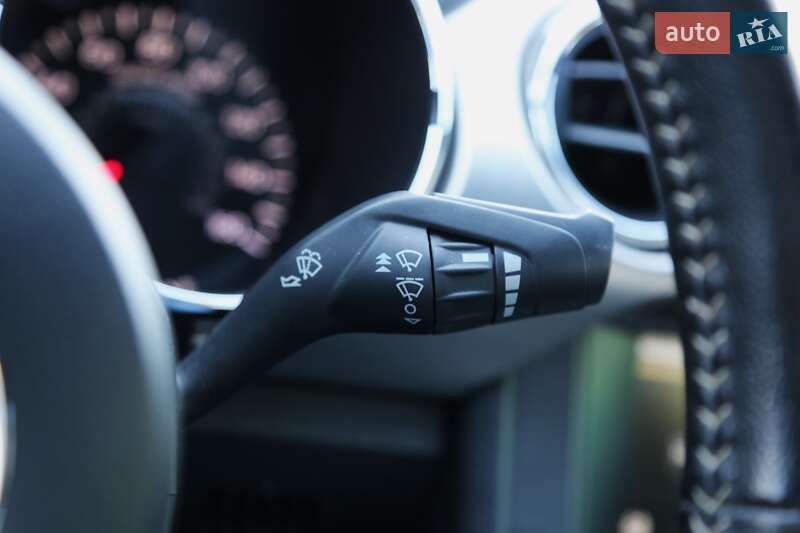 Купе Ford Mustang 2015 в Києві