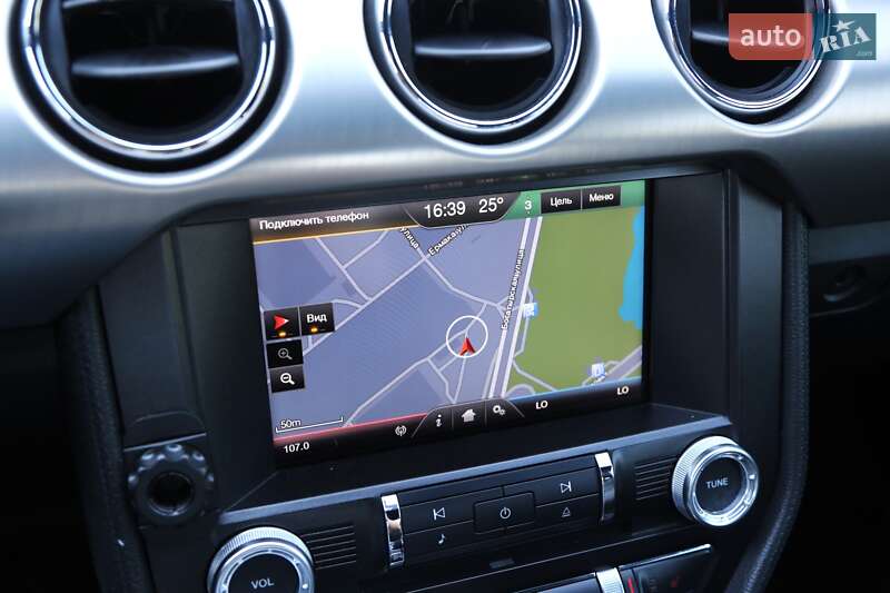 Купе Ford Mustang 2015 в Києві