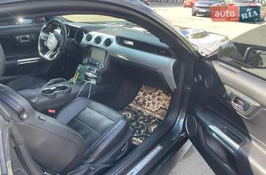Купе Ford Mustang 2015 в 