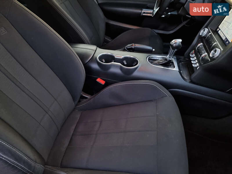 Купе Ford Mustang 2018 в Києві