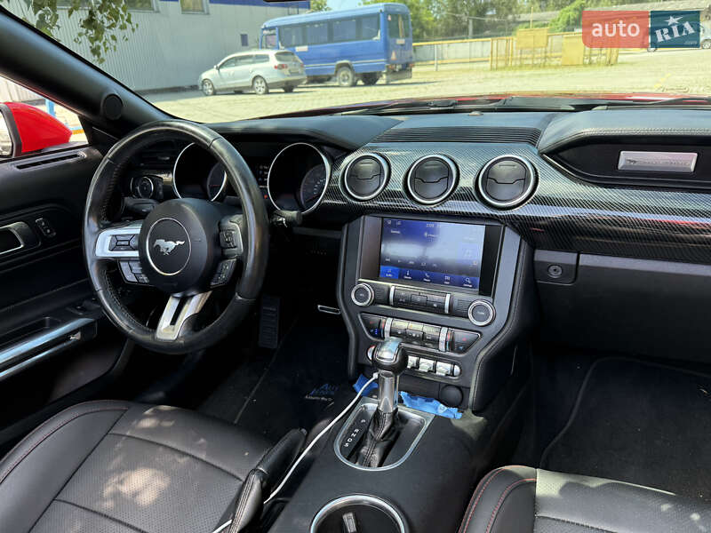 Кабриолет Ford Mustang 2019 в Черновцах фото 38 Кабриолет Ford Mustang 2019 в Черновцах