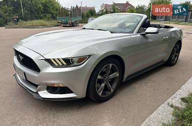 Кабриолет Ford Mustang 2015 в Житомире