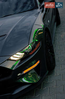 Купе Ford Mustang 2018 в 